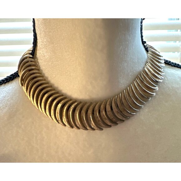Vintage Mid Century Articulated Link Collar Necklace Crescent Bone Unsigned - Picture 8 of 13